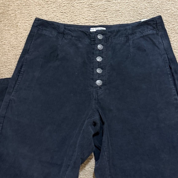 NWT Free People Osaka Black Corduroy Pants. Size 30 - Picture 9 of 9